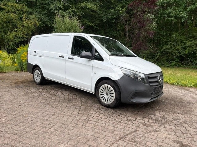 Vito 116d A2 Automaat Navi Camera dodehoek spoor nw model, Auto's, Automaat, Wit, 120 kW, Diesel