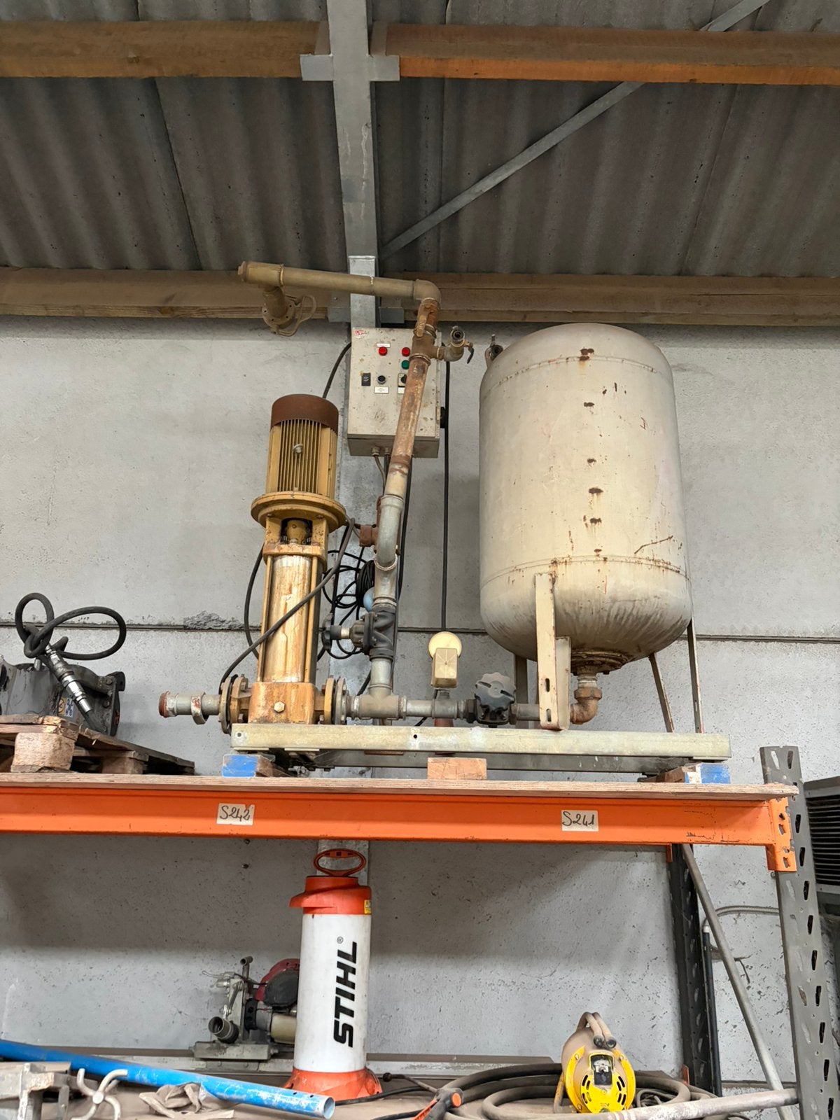 Zware beregenings/boorput pomp met beregeningbuizen, Ophalen