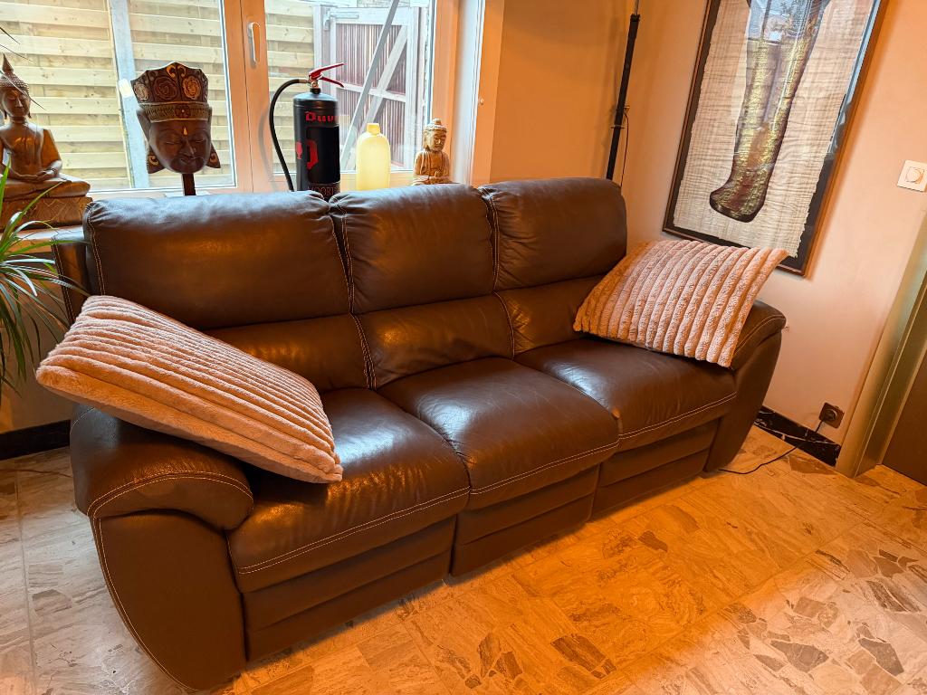Siège en cuir 3 places avec 2 fauteuils inclinables, 200 à 250 cm, Banc droit, Comme neuf, Enlèvement