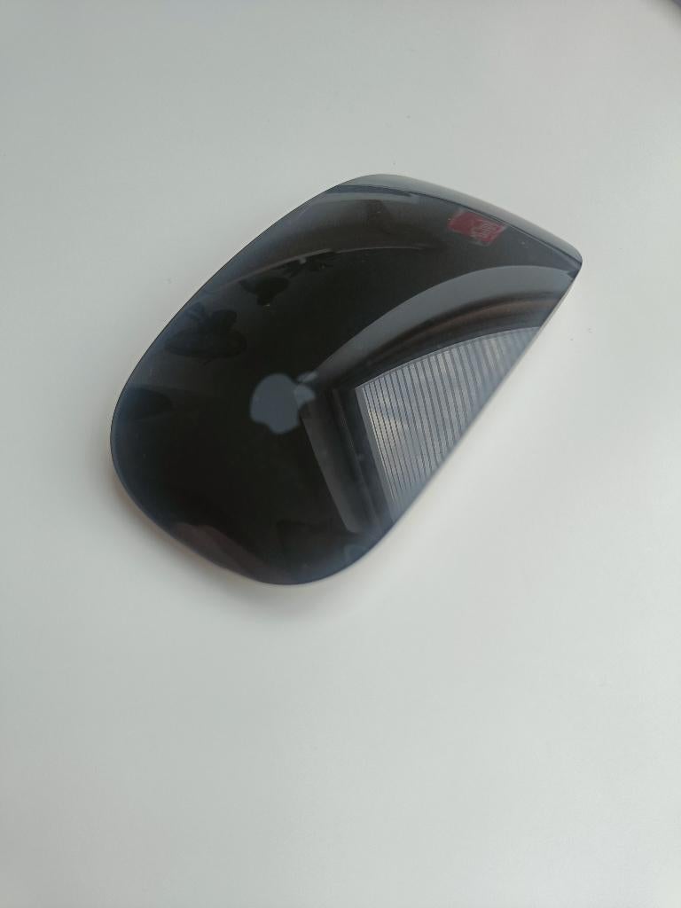 Magic Mouse, Computers en Software, Muizen, Ophalen, Muis, Rechtshandig, Zo goed als nieuw