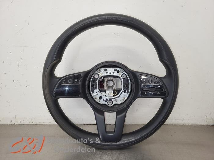 Volant d'un Mercedes Sprinter, 3 mois de garantie, Utilisé, -, -