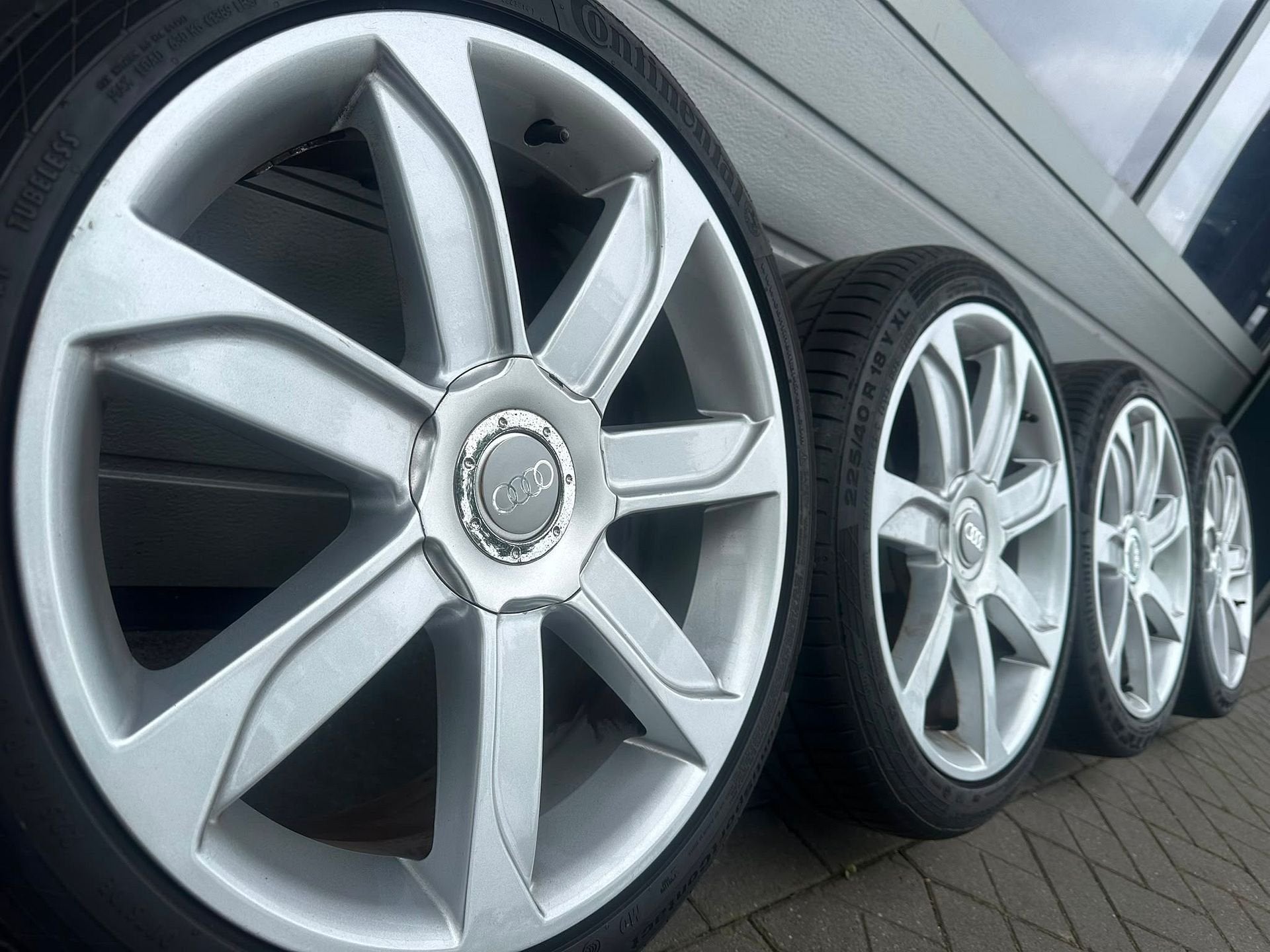 18” Audi TT TTS S-line Volkswagen Golf 4 velgen zometbanden, Auto-onderdelen, Banden en Velgen, 18 inch, Gebruikt, -, -