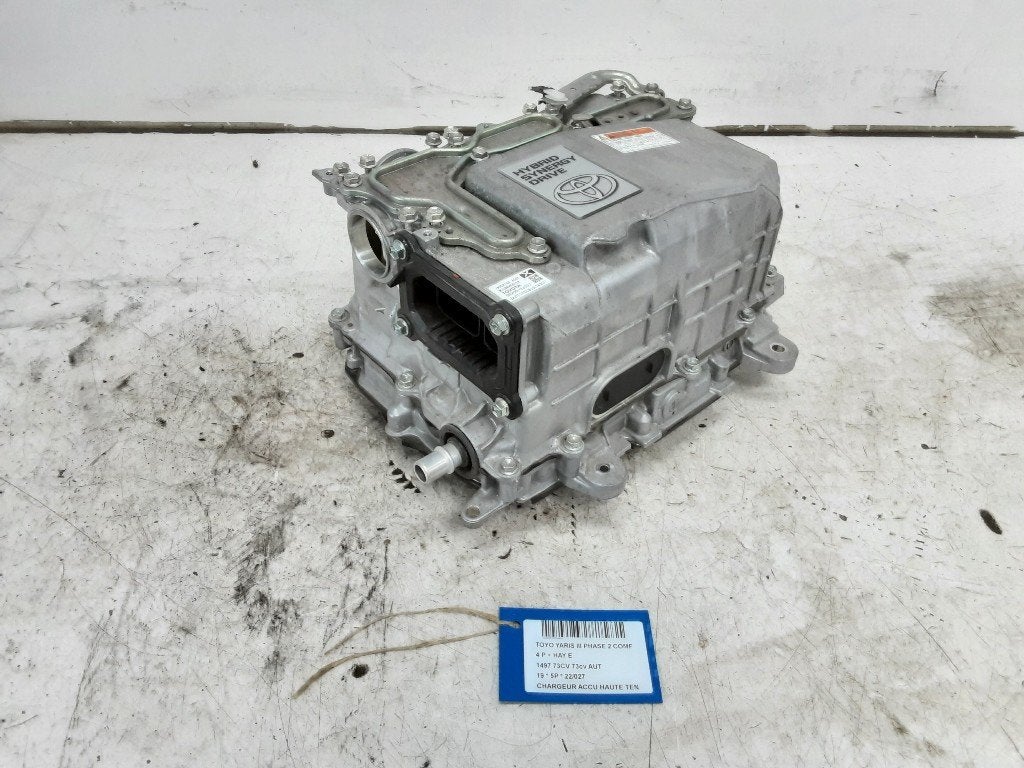 CHARGEUR DE BATTERIE (G920052033), Autos : Divers, Toyota Deutschland GmbH, Utilisé, Kundenbetreuung@toyota.de, Toyota-Allee 2
50858  Köln, DE