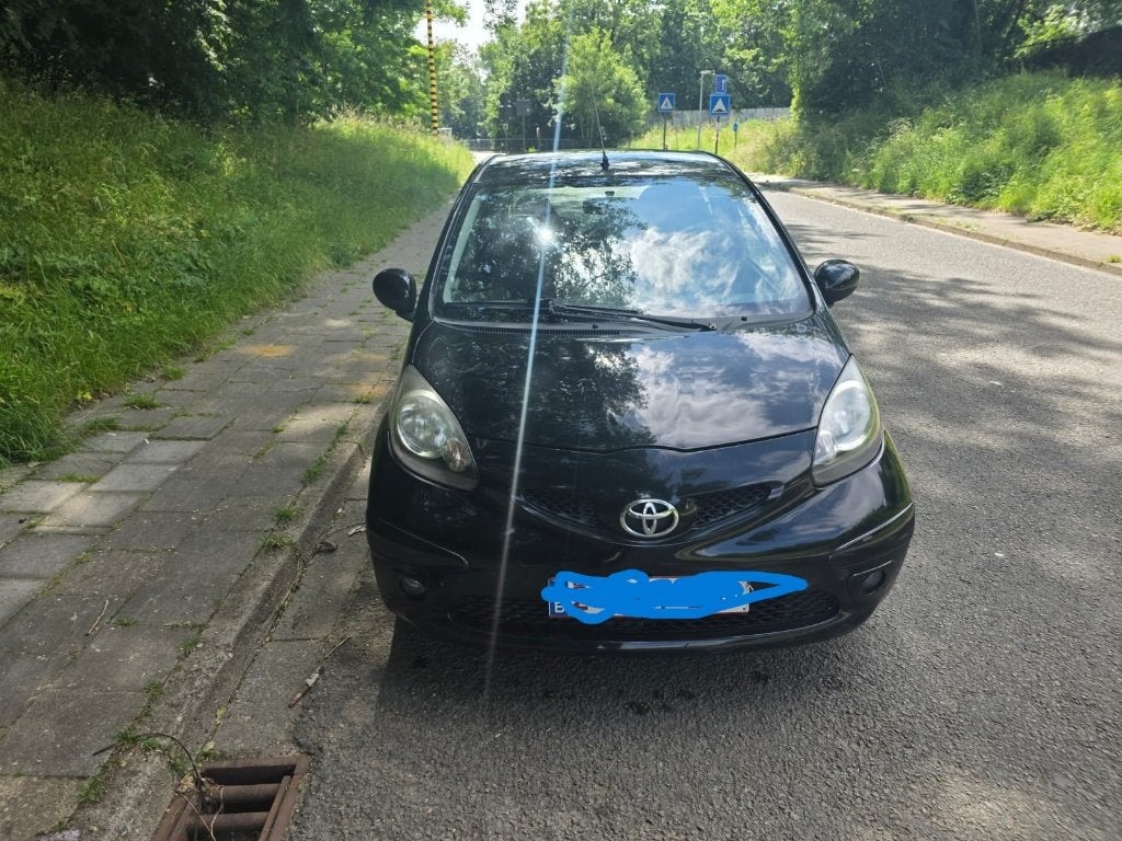 Toyota Aygo, Autos, Achat, Boîte manuelle, Alcantara, 5 portes