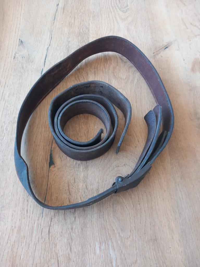 2 Duitse Riemen WO2,  100% origineel, Verzamelen, Ophalen of Verzenden