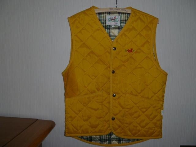 Gele dames bodywarmer small. equilook, Ophalen of Verzenden, Zo goed als nieuw