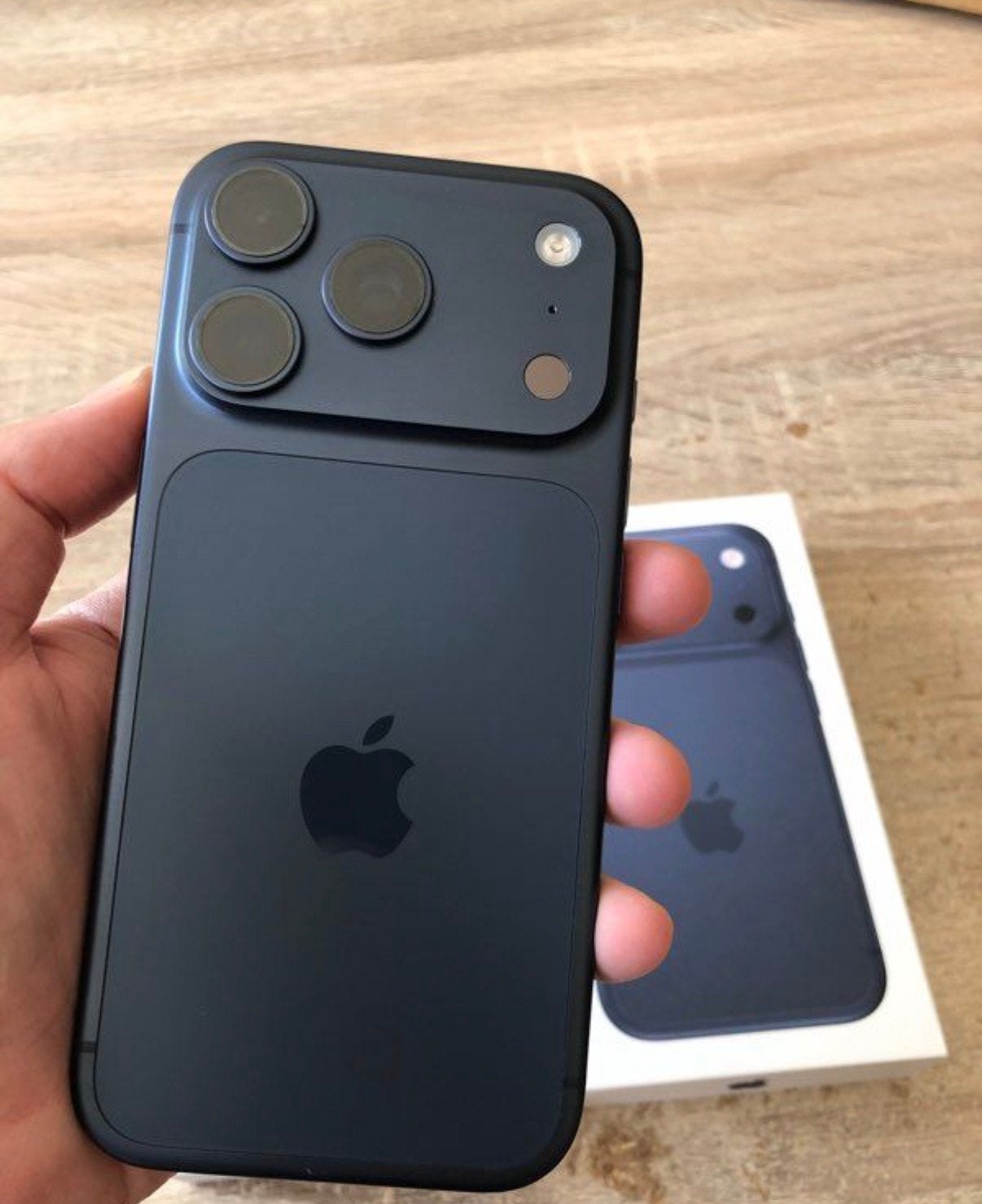 iPhone 17 Pro 256 bleu, 256 GB, Autres modèles, Enlèvement, Utilisé