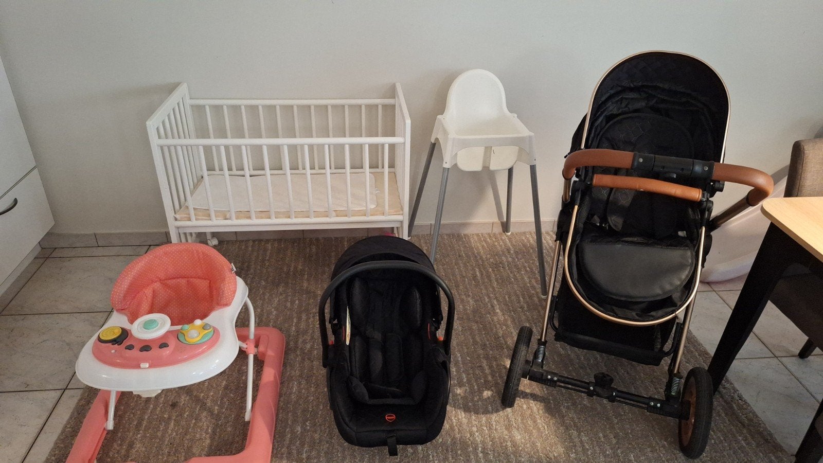Complete babyset – €150, Kinderen en Baby's, Ophalen, Zo goed als nieuw, Overige typen, Met wieltjes