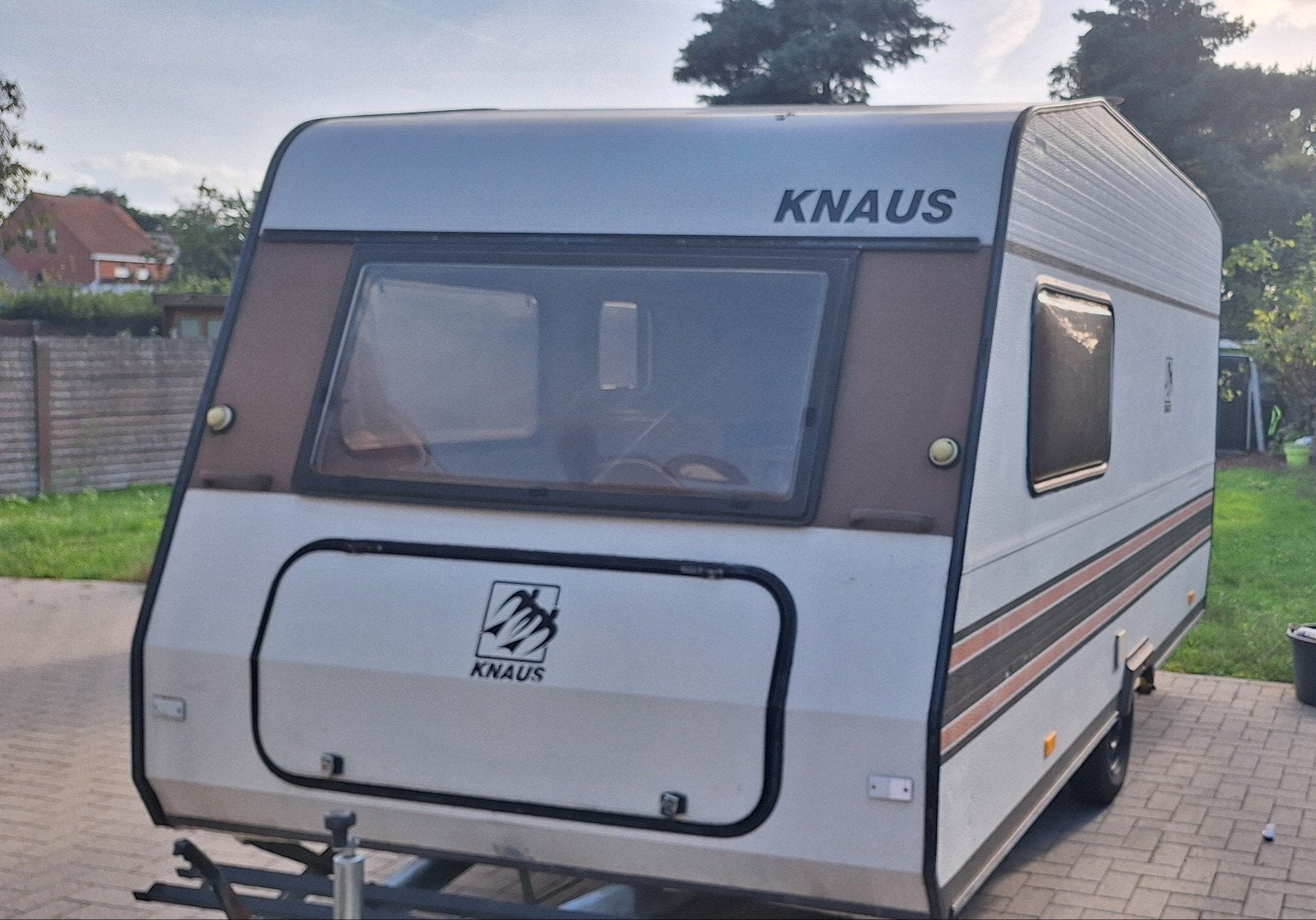 Knaus caravan uit 1988 te koop, Jusqu'à 4, Particulier, Réfrigérateur, Knaus