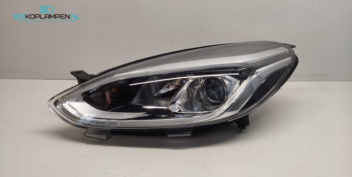 Ford Fiesta MK8 Led koplamp links, Gebruikt, -, -, Ophalen of Verzenden