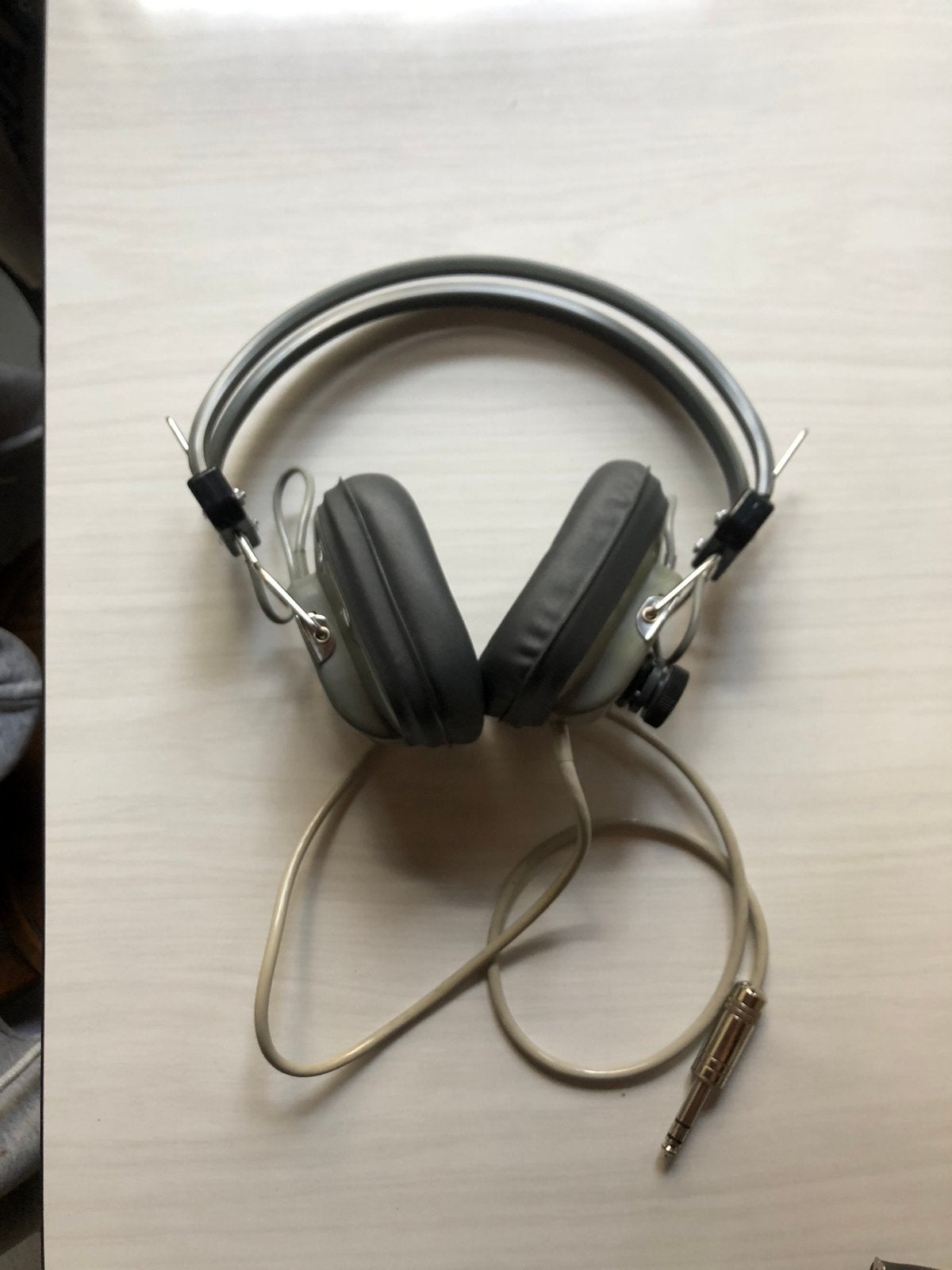 Vintage hoofdtelefoon Hosiden, TV, Hi-fi & Vidéo, Casques audio, Enlèvement, Comme neuf