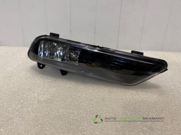Feu antibrouillard avant droit d'un Volkswagen Golf, Autos : Pièces & Accessoires, Volkswagen, -, 3 mois de garantie, Utilisé