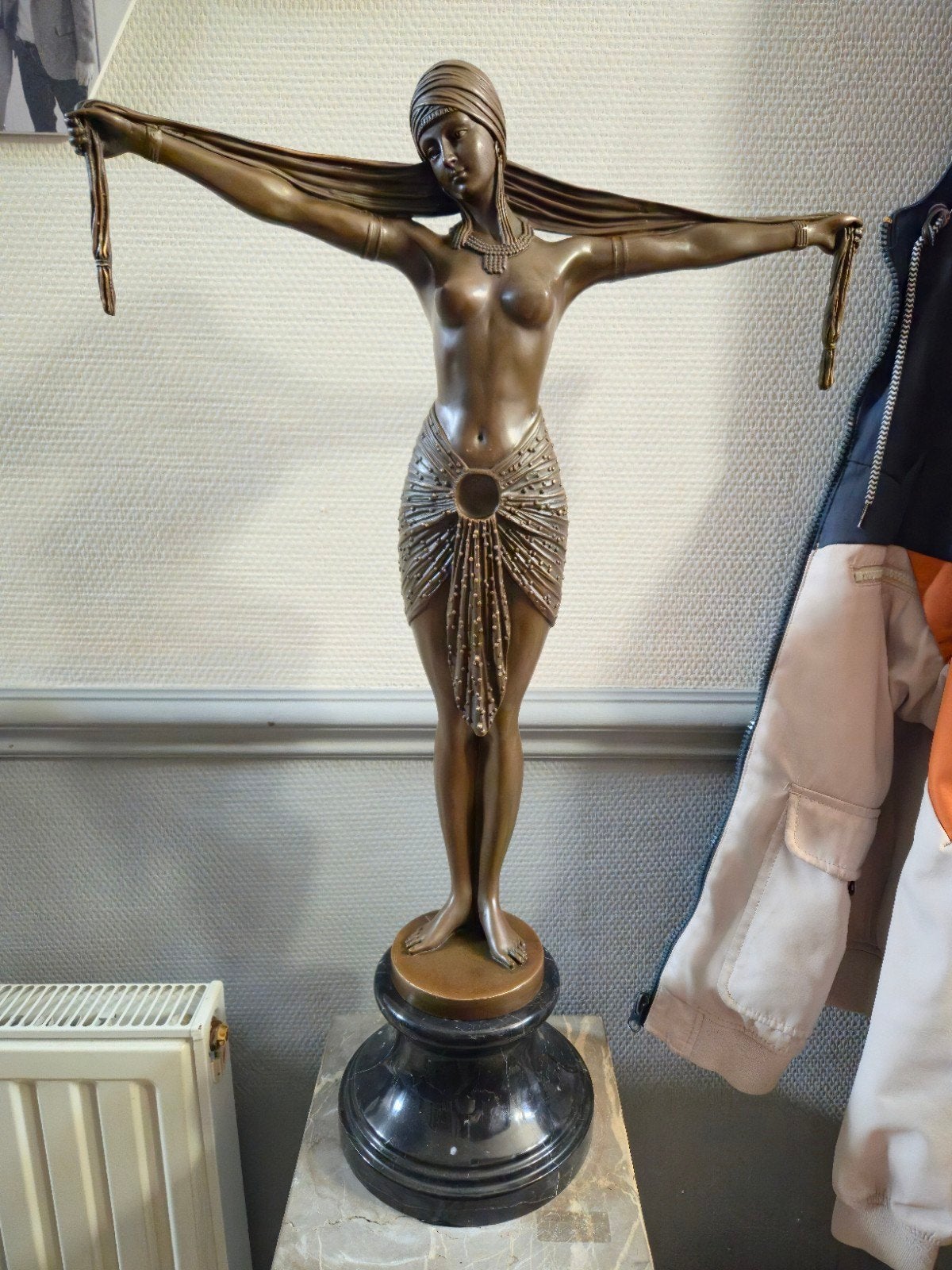 xxl groot & zwaar bronzen beeld met art deco danseres, Ophalen