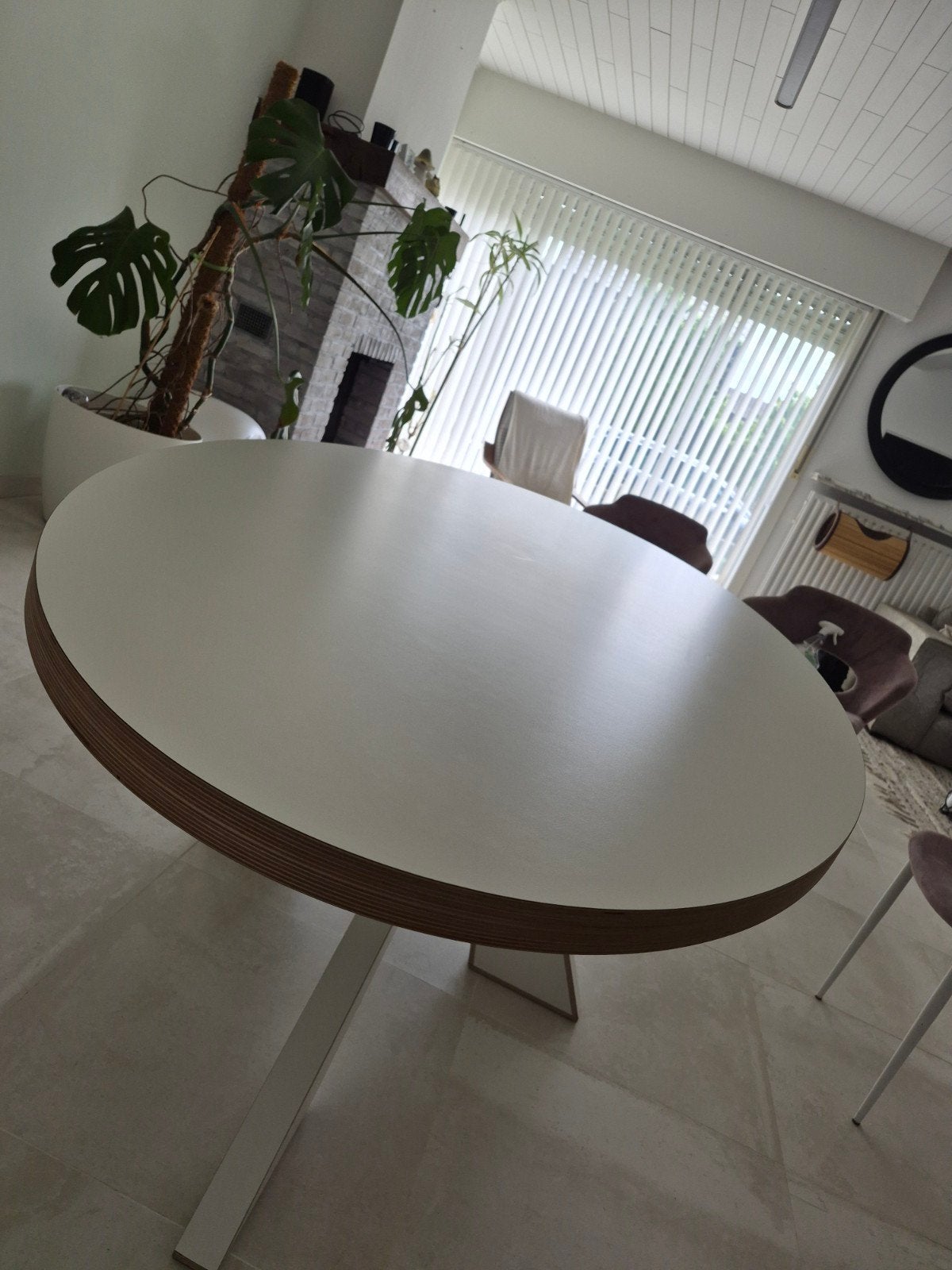Ovalen tafel ARP Design Longlegs CC, Huis en Inrichting, Ophalen, 100 tot 150 cm, 200 cm of meer, Zo goed als nieuw