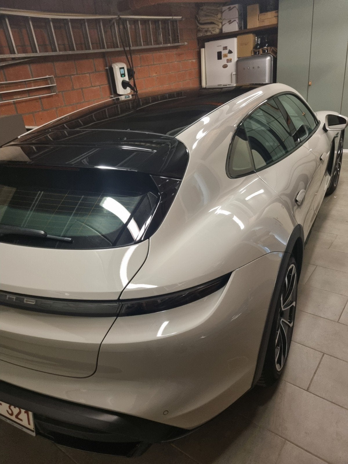2/2022 porche taycan creyone, Autos, Particulier, Achat, Taycan
