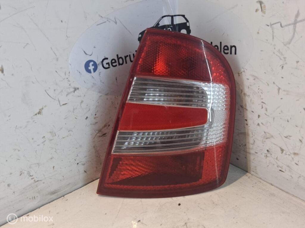 Achterlicht R Skoda Fabia 6Y ('00-'07) 6Y6945096D, Auto-onderdelen, Gebruikt, Ophalen of Verzenden, Skoda, Skoda