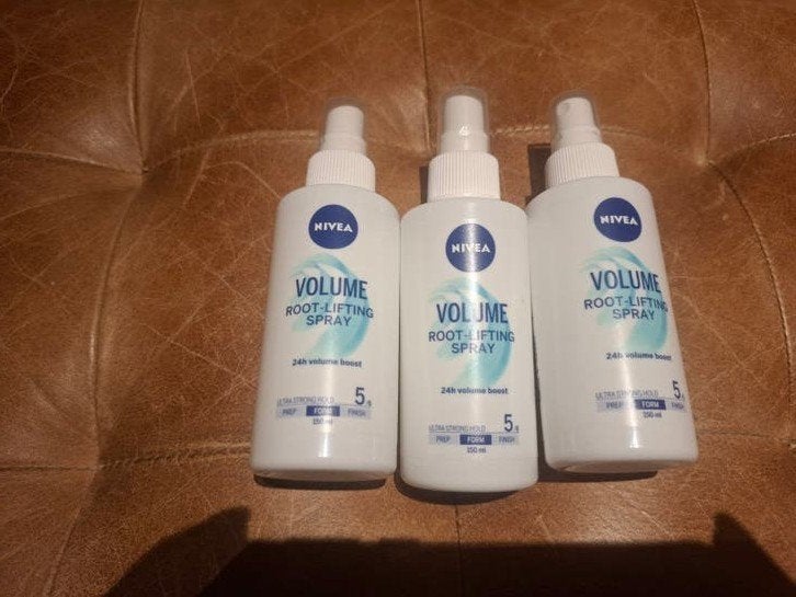 nivea volume spray 3 stuks, Ophalen of Verzenden, Nieuw, Overige typen