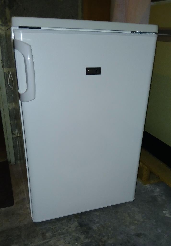 Frigo Zanussi, Enlèvement, Comme neuf, Sans bac à congélation