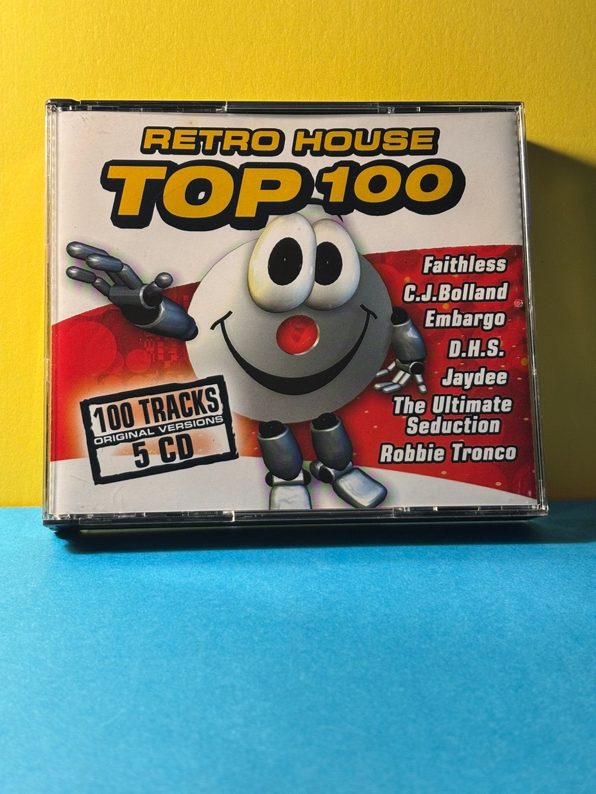 Retro house top 100 / 5cd box nieuwstaat, CD & DVD, Envoi, Comme neuf, House