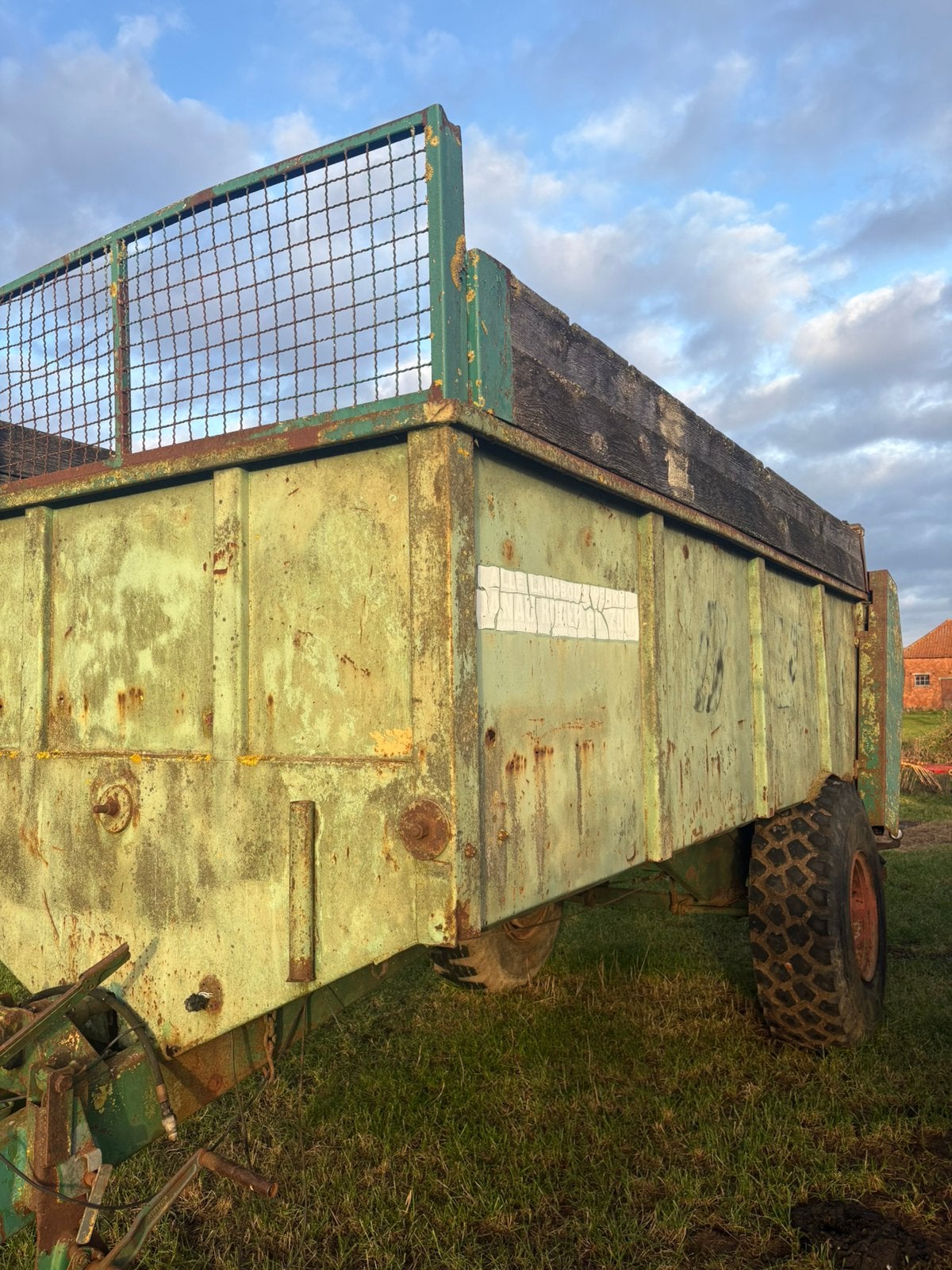 Ova 10 ton mestwagen, Ophalen, Gebruikt