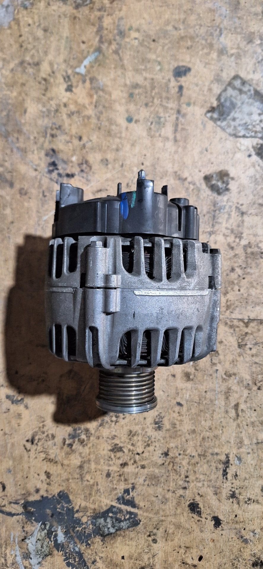 Valeo Alternator Dynamo Renault Dacia Nissan FG15T071 Origin, Auto-onderdelen, Gebruikt, -, -, Ophalen of Verzenden