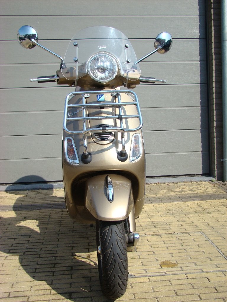 Vespa LX 125 Touring, Motos, Motos | Piaggio, Particulier, Scooter, jusqu'à 11 kW, 1 cylindre, Permis Moto A2 minimum, Automatique
