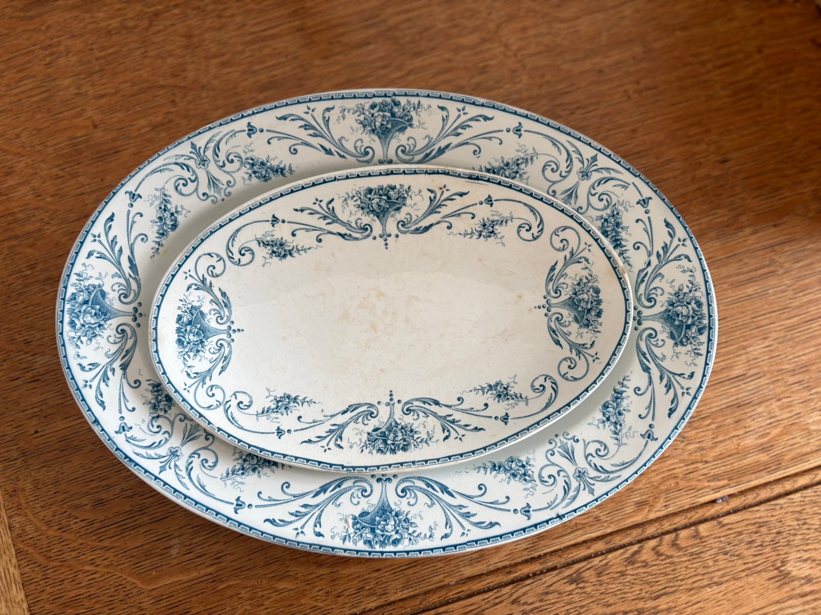 Twee authentieke borden Louis XVI, Antiek en Kunst, Ophalen of Verzenden