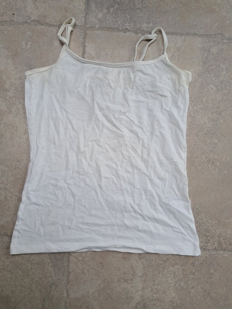 GRATIS topje mt Medium, Maat 38/40 (M), Beige, Ophalen of Verzenden, Zonder mouw