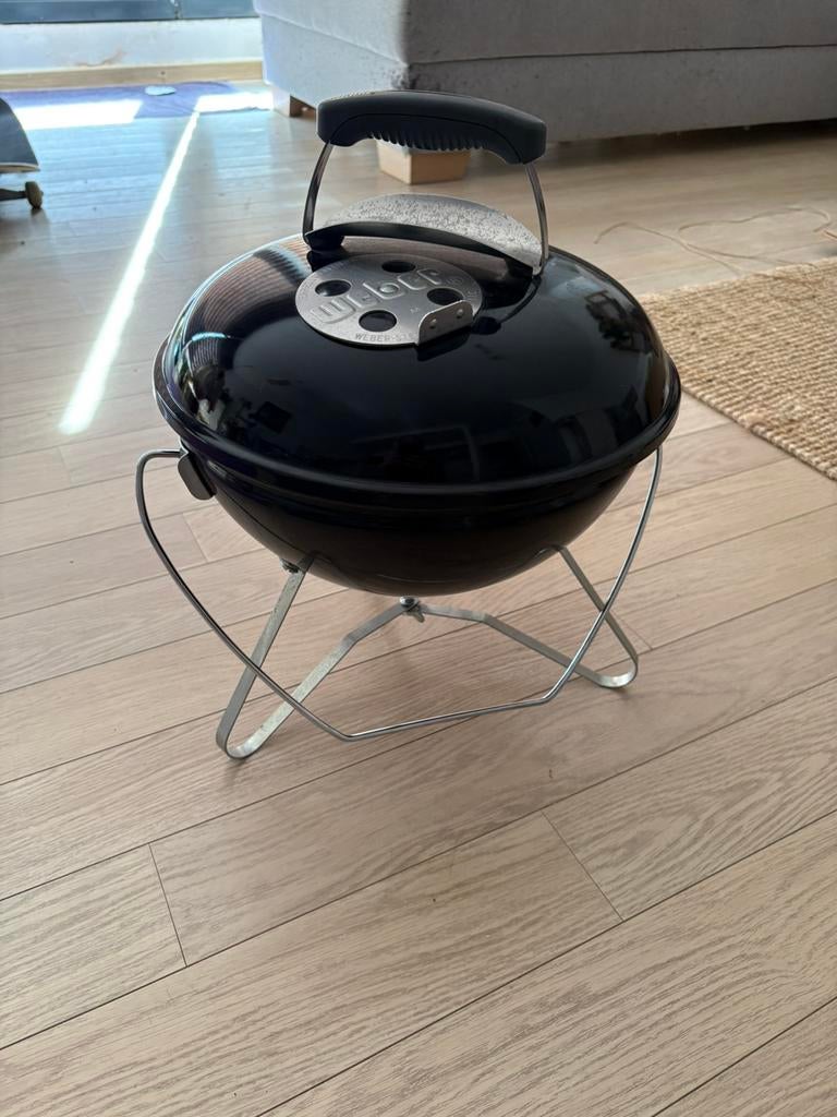 Weber compacte houtskool BBQ 37 cm, Tuin en Terras, Ophalen of Verzenden, Zo goed als nieuw