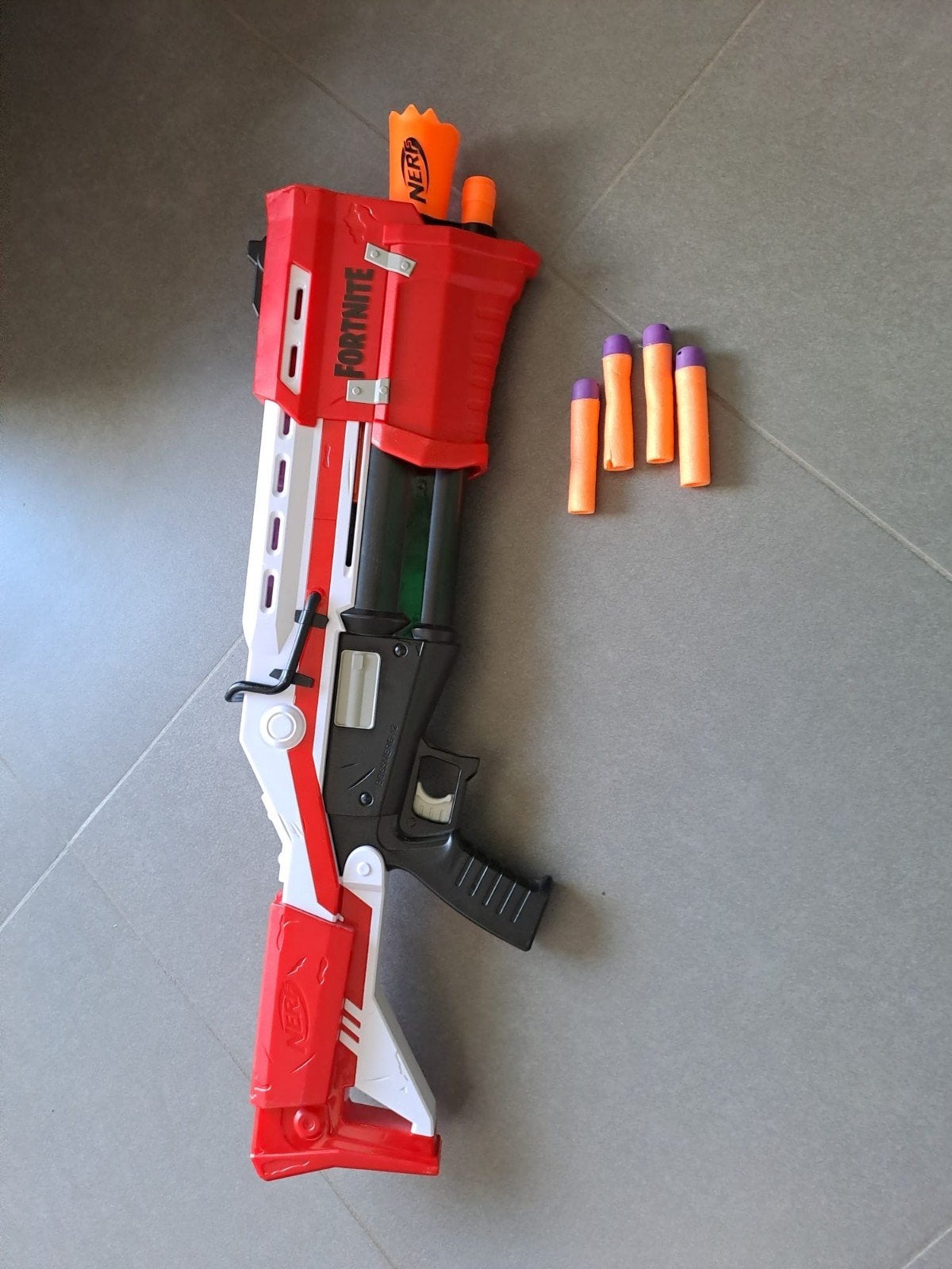 Fortnite X Nerf shotgun, Enlèvement