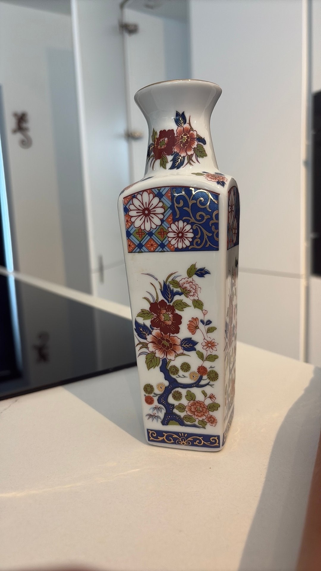 Imari vaas uit japan, Antiek en Kunst, Antiek | Vazen, Ophalen