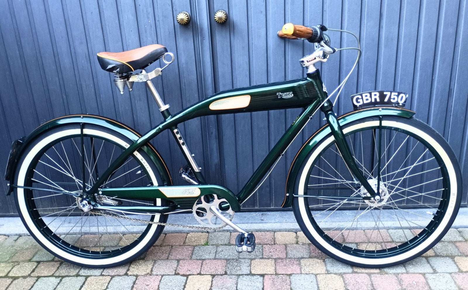 Double GBR750 en feutre, cadre en aluminium... fabriqué à Ba, Enlèvement, Comme neuf, Vitesses