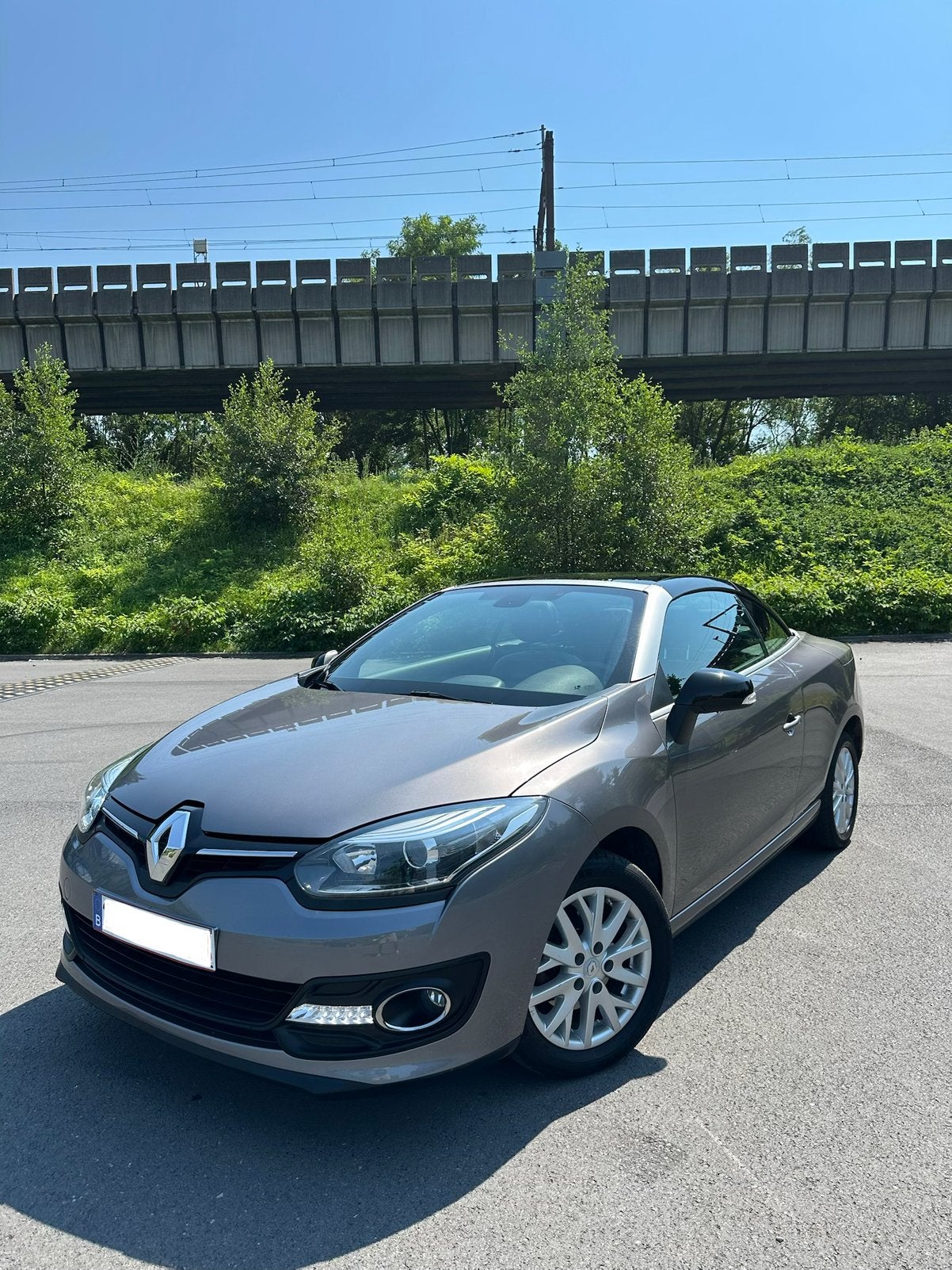 Renault Megane cabriolet 1.5DCi * prête à immatriculer *, Achat, Electronic Stability Program (ESP), Cabriolet, Boîte manuelle