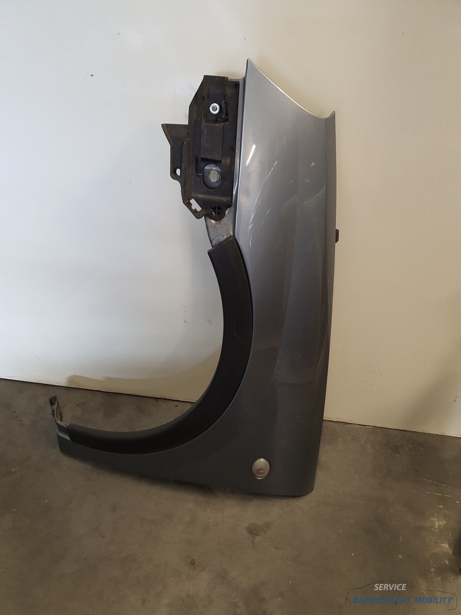 Spatbord links voor Opel Corsa C Z163 Lichtsilber Metallic z, Gebruikt, Opel Automobile GmbH, Kontakt@opel-infoservice.de, Voor