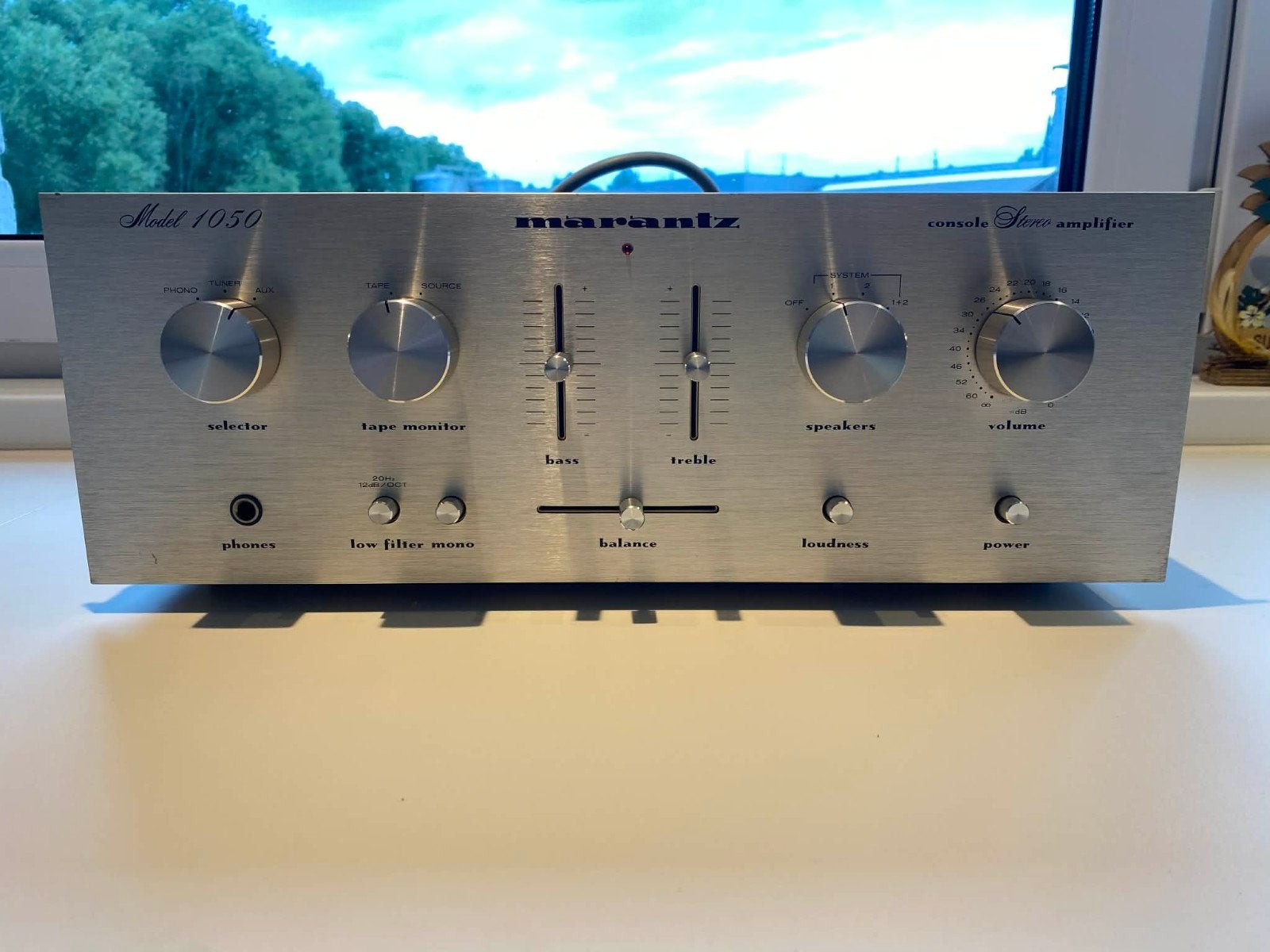 Vintage Marantz Model 1050 versterker - Zeer goede staat