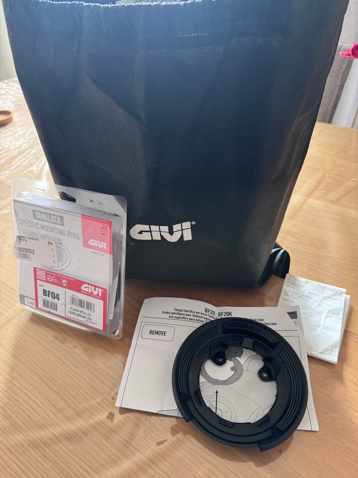 GIVI ST611+ Sport-T Tanktas Tanklock, Motos, Enlèvement ou Envoi, Neuf