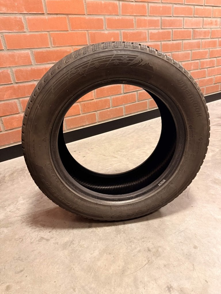 4 pneus d'hiver 235/55 R17, en bon état, ensemble de 4, Autos : Pièces & Accessoires, Neuf, Pneus hiver, Véhicule de tourisme