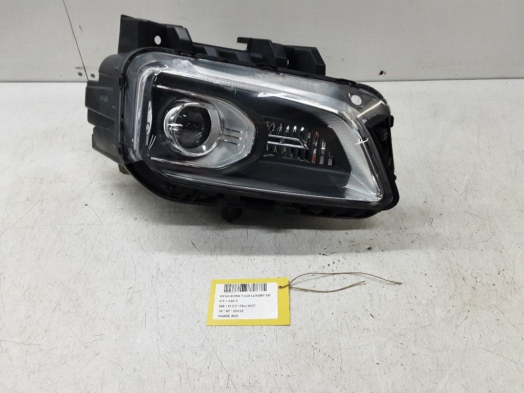PHARE / OPTIQUE AVANT DROIT Hyundai Kona (OS) (92102J9XXX), Hyundai Motor Deutschland GmbH, Kaiserleipromenade 5
63067  Offenbach am Main, DE