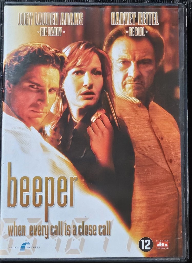 Beeper (2002), Action, Enlèvement ou Envoi, Anglais, Néerlandais