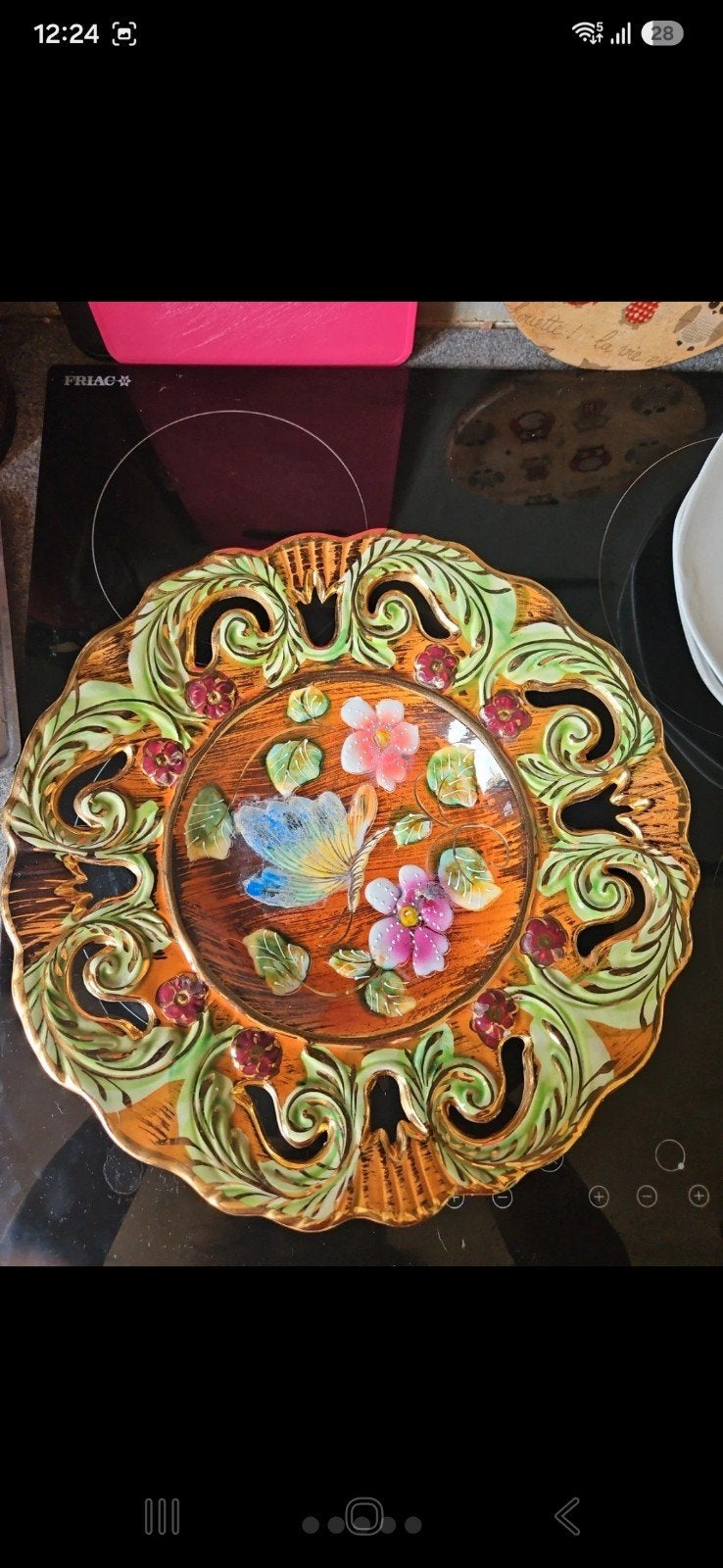 grande assiette fabrication hubert becquet, Antiquités & Art, Enlèvement ou Envoi, Autres matériaux, Peint à la main, Fleurs