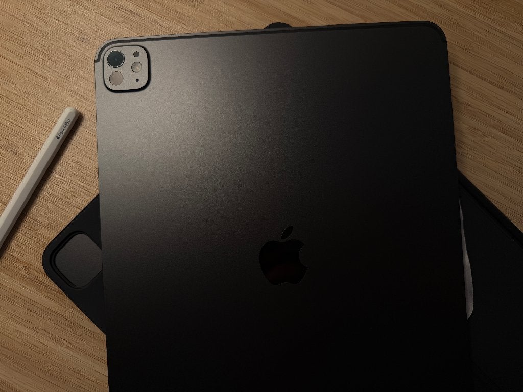 iPad Pro M4 13 inch — 1 TB — Glas met nanostructuur, 13 inch of meer, Zwart, Ophalen of Verzenden, Zo goed als nieuw