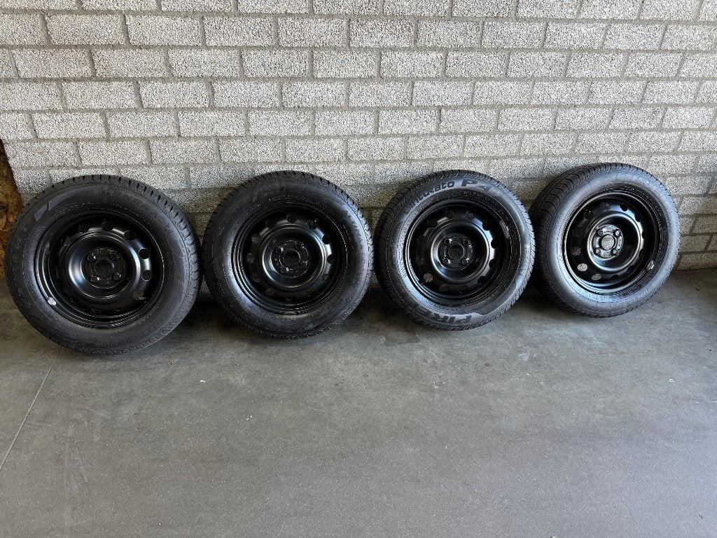 175/70R14 zomerbanden op velgen Hyundai i20, Auto-onderdelen, Ophalen, 14 inch, Gebruikt, 175 mm
