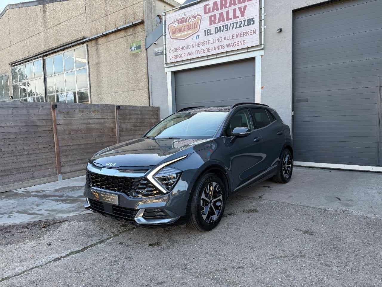 Kia Sportage Spirit (année de construction 2022), Autos, Cuir, Argent ou Gris, Achat, Carnet d'entretien