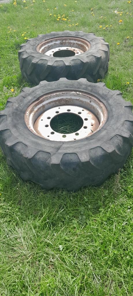 Set Michelin wielen 13.6 r24, Zakelijke goederen, Landbouw | Onderdelen | Banden, Velgen en Assen, Ophalen