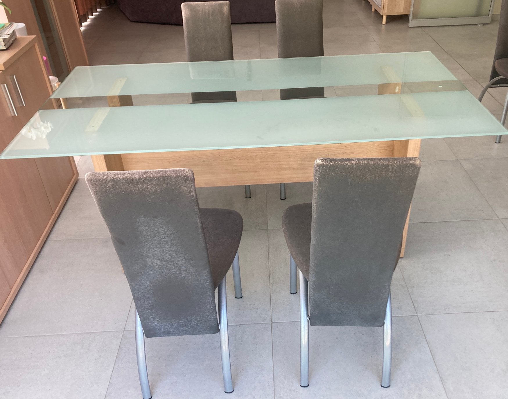 Eettafel 4 - 6 personen, Huis en Inrichting, Tafels | Eettafels, Ophalen, Overige materialen, 100 tot 150 cm, Zo goed als nieuw