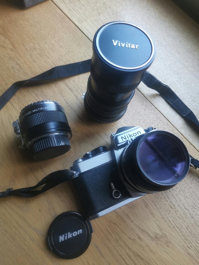 Nikon FE, TV, Hi-fi & Vidéo, Enlèvement, Utilisé, Reflex miroir, Nikon
