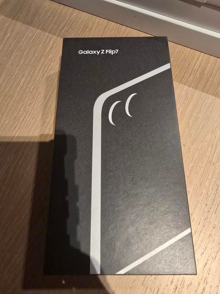 256gb Samsung flip 7, garantie tot 18 juli 27, Enlèvement ou Envoi