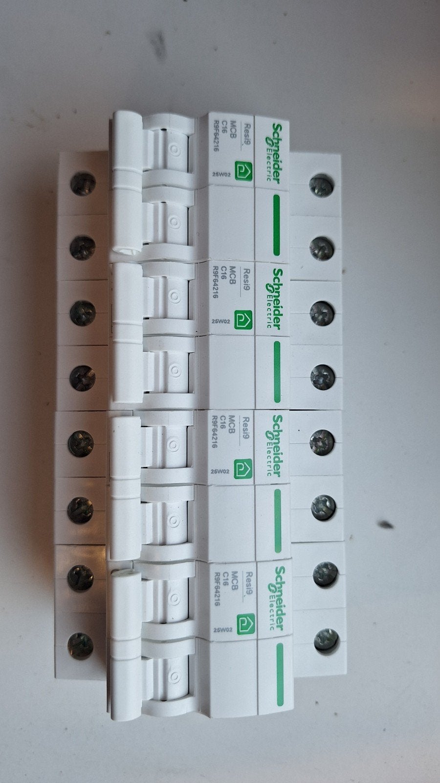 Zekering Schneider 16A, Doe-het-zelf en Bouw, Ophalen of Verzenden
