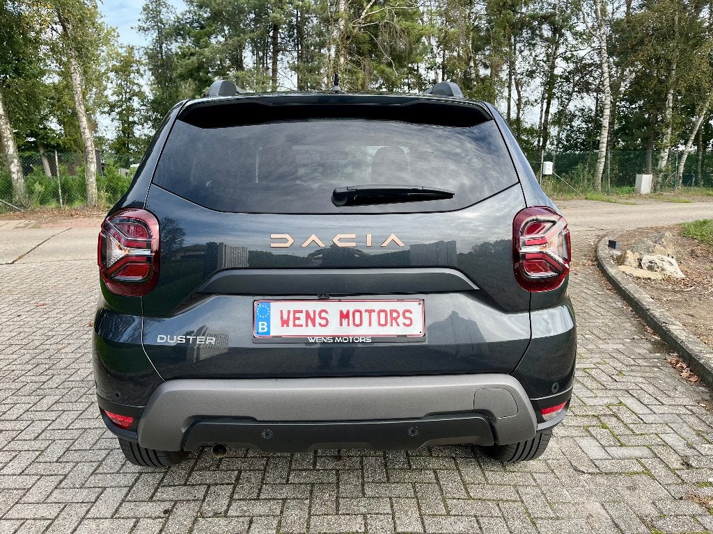Dacia Duster 1.3TCe Automaat 150Pk 2024 7500Km Led/Navi/Usb, Auto's, Dealer onderhouden, Euro 6, Duster, 5 zetels