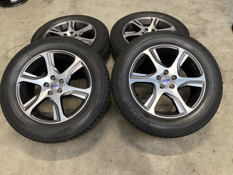 18 inch originele Zephyrus velgen + winterbanden Volvo XC60, Auto-onderdelen, 18 inch, Gebruikt, -, -